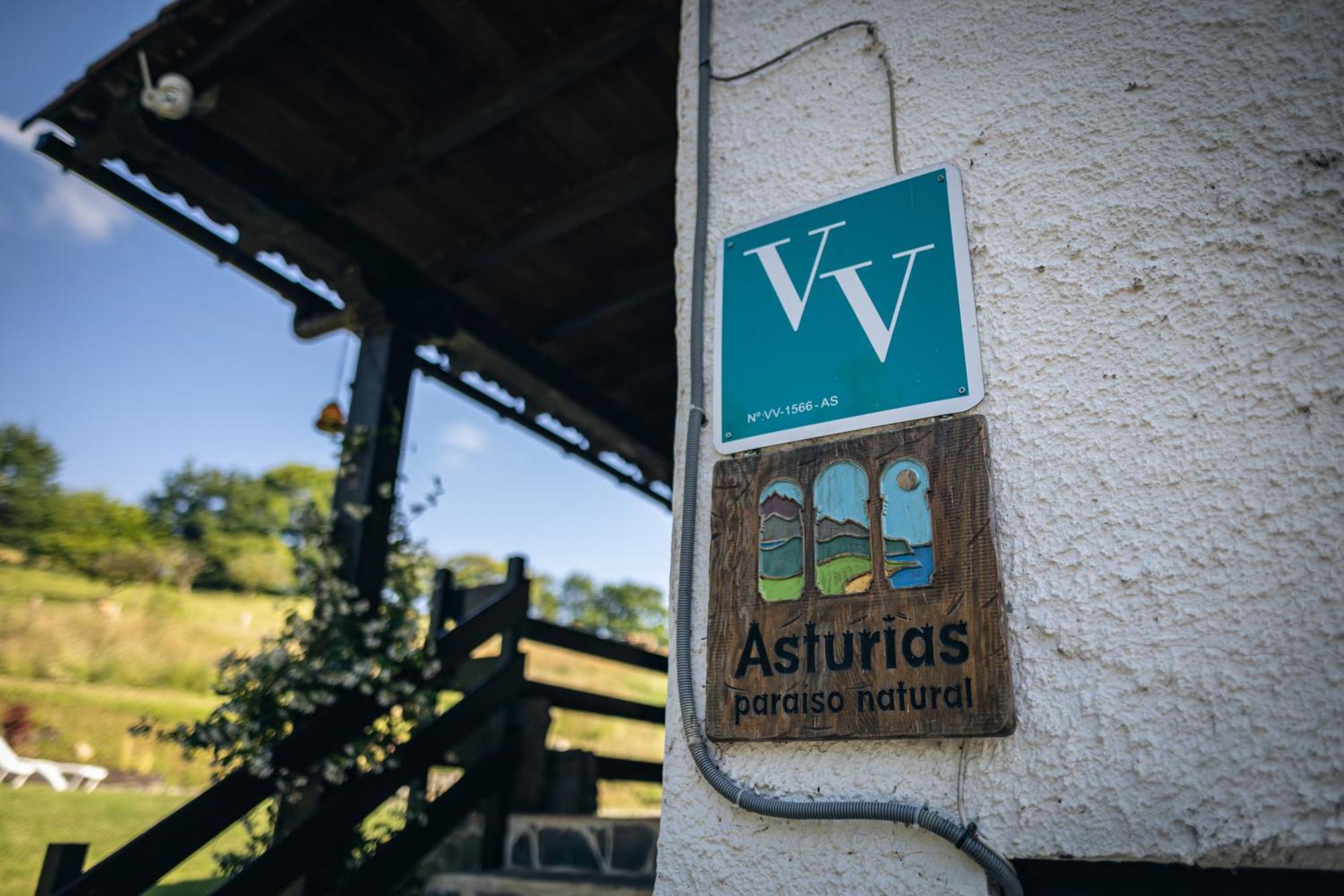 Finca La Naguada Casa Rural En Asturias Beloncio Exteriör bild